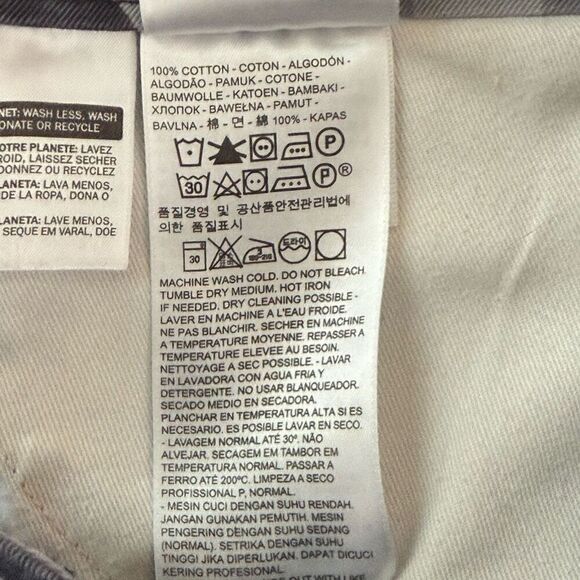 Levi Strauss Gray Camo Shorts - Men’s US 44W - Picture 9 of 10